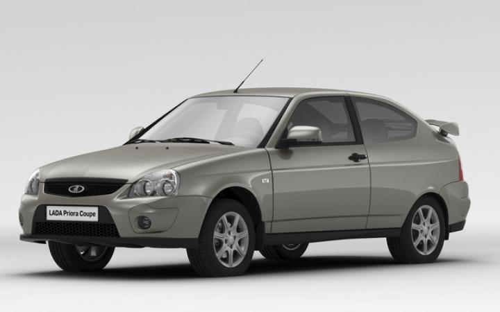 Lada priora sport coupe